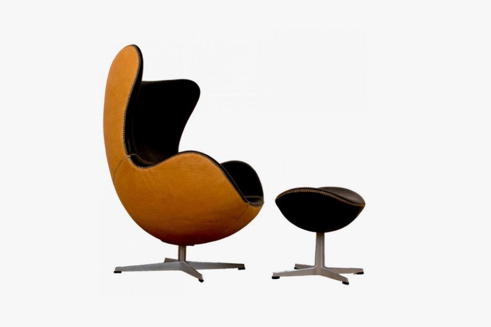 PARABELLUM OFFER CUSTOM BISON LEATHER CHAIRS
